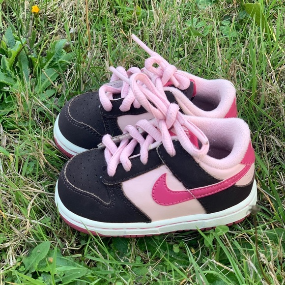 Nike Dunks SB Toddler 4C Travis Scott